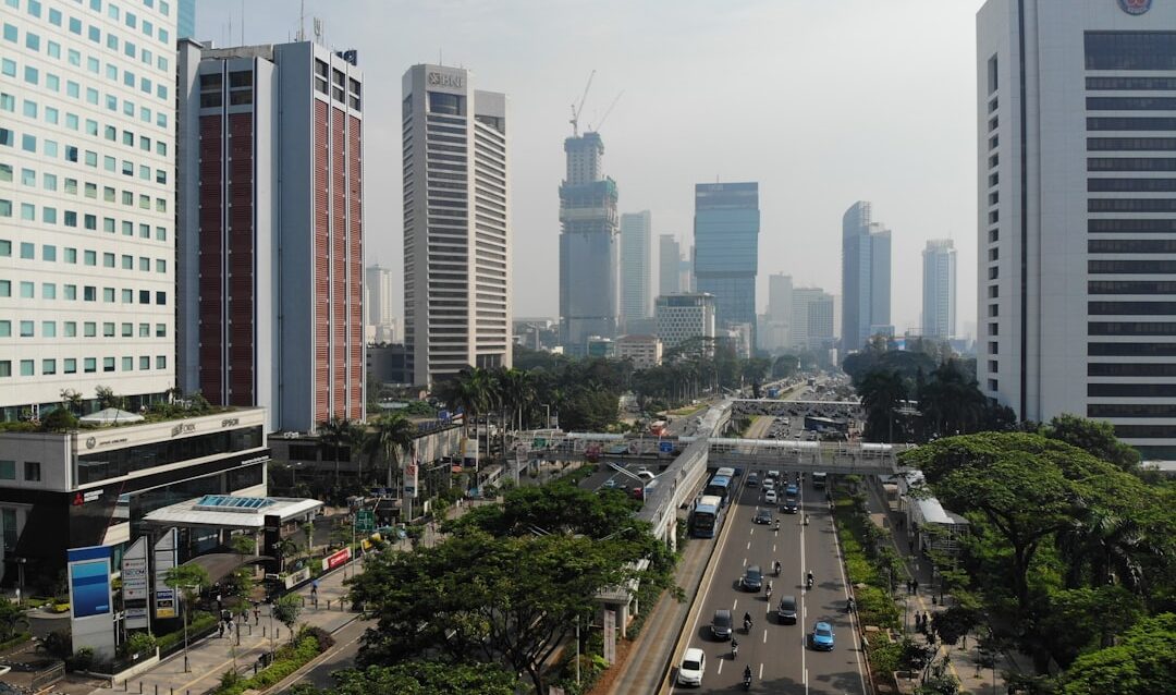 studi-kasus-implementasi-ai-layanan-keamanan-perusahaan-indonesia-20260623 studi-kasus-implementasi-ai-layanan-keamanan-perusahaan-indonesia-20260623