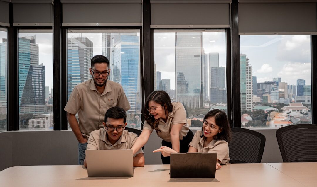 studi-kasus-implementasi-ai-pengambilan-keputusan-bisnis-indonesia-20260620 studi-kasus-implementasi-ai-pengambilan-keputusan-bisnis-indonesia-20260620