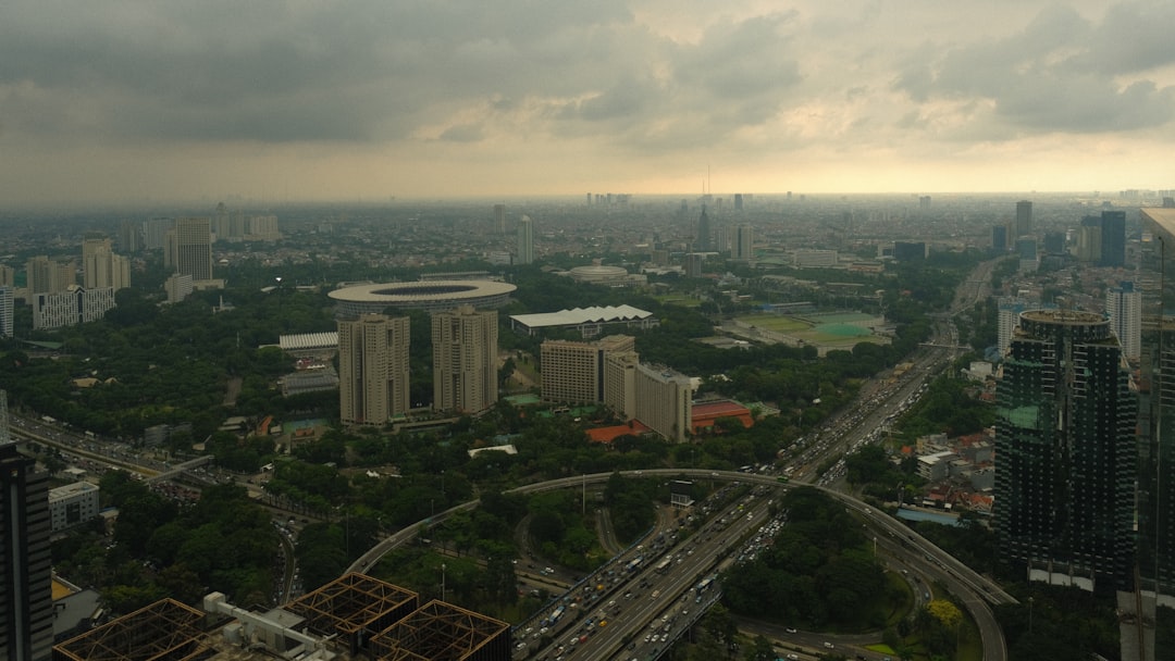 implementasi-ai-layanan-keamanan-perusahaan-indonesia-20260705 implementasi-ai-layanan-keamanan-perusahaan-indonesia-20260705